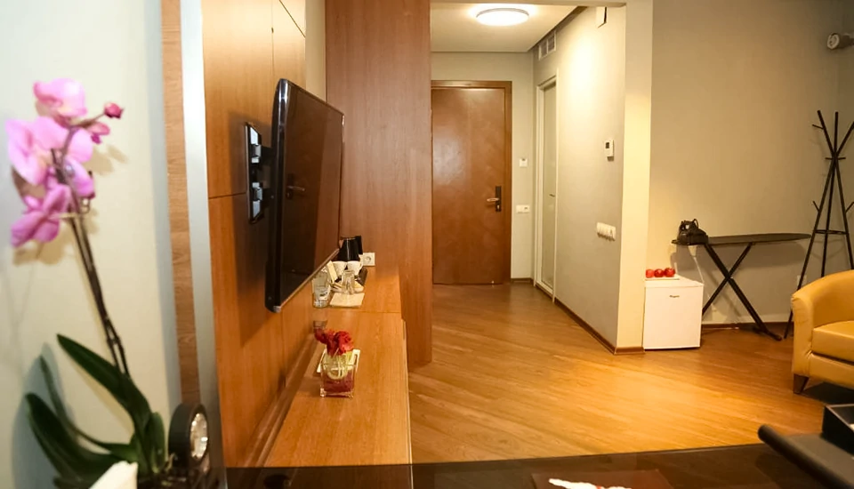 هتل گلدن پالاس تفلیس